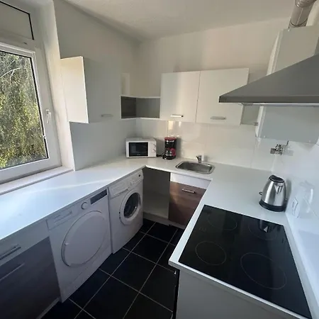 Διαμέρισμα With Balcony In *