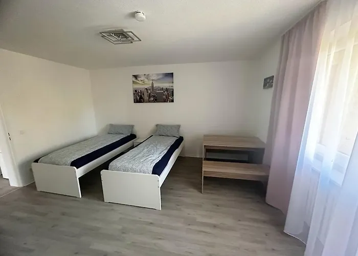 With Balcony In Lejlighed *